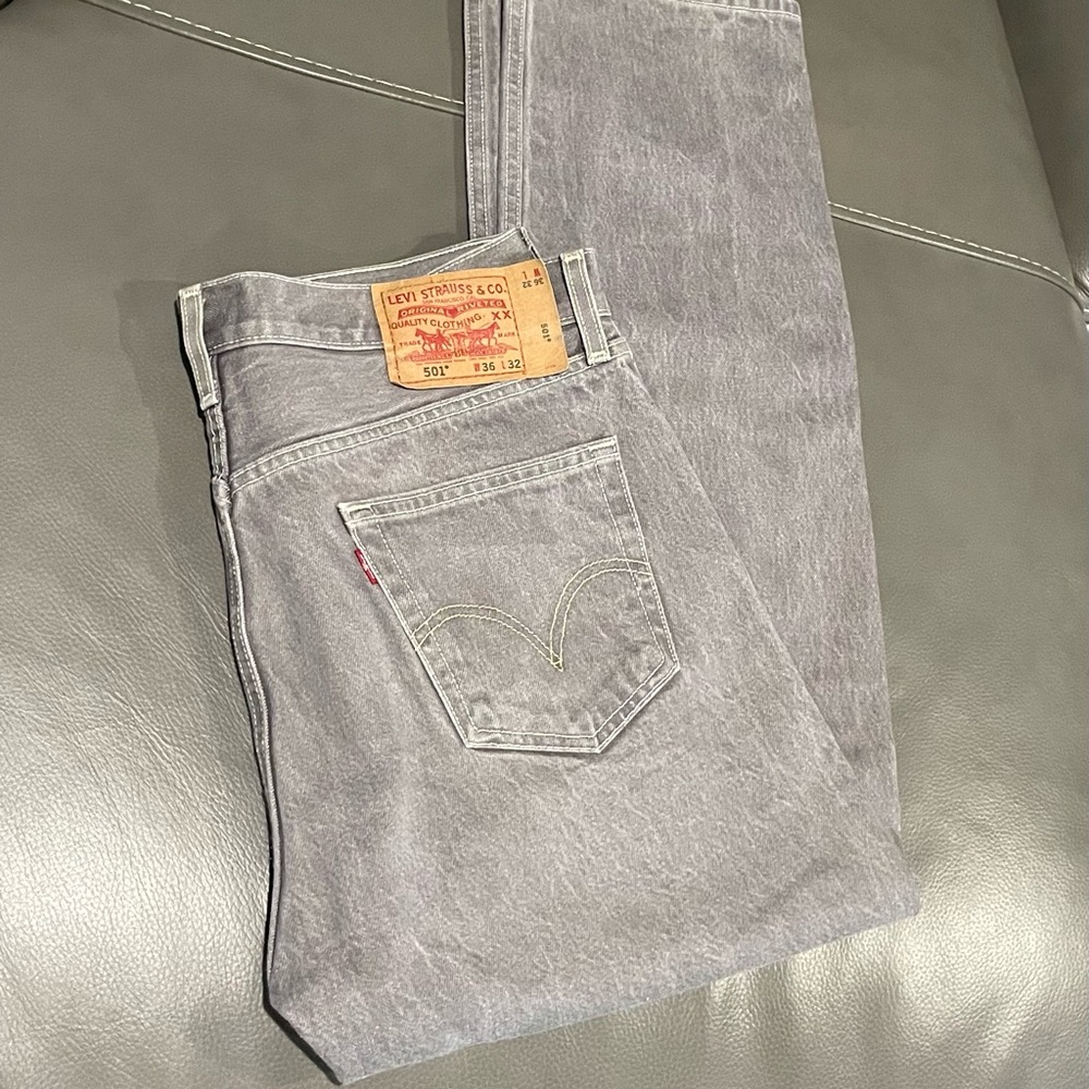 Levi’s 501 size 36 x 32 grey. Only Worn Briefly. Has small white spot on leg.